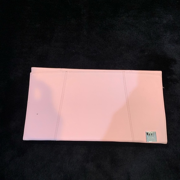 Purse - Picture 3 of 8